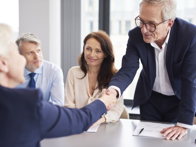 Tips to seamlessly communicate during the recruitment process