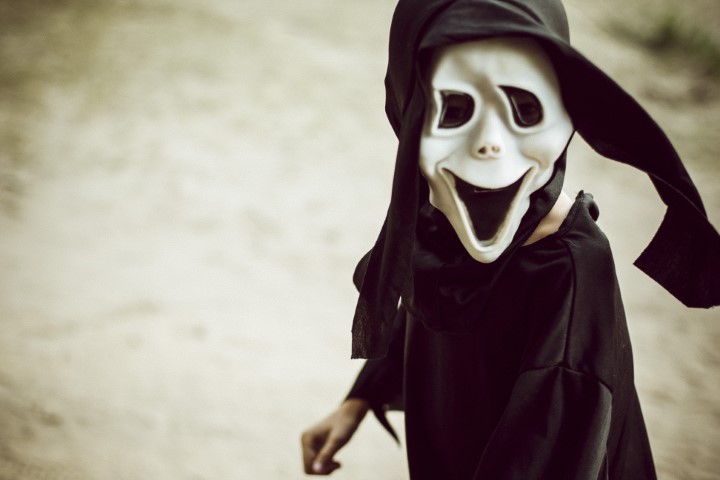 How to Create Halloween Party Invitations? 2023